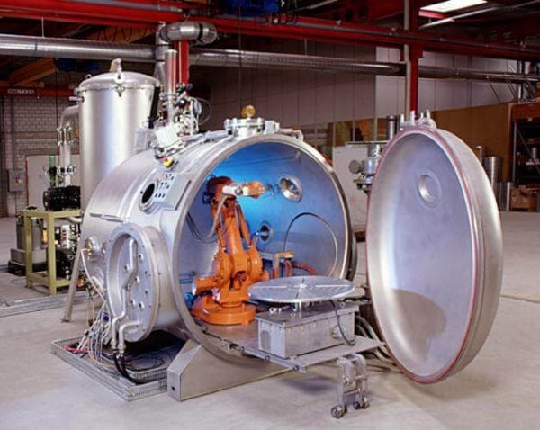 Metallization Vacuum Chamber