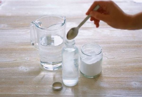 L'eau avec du sucre et du soda