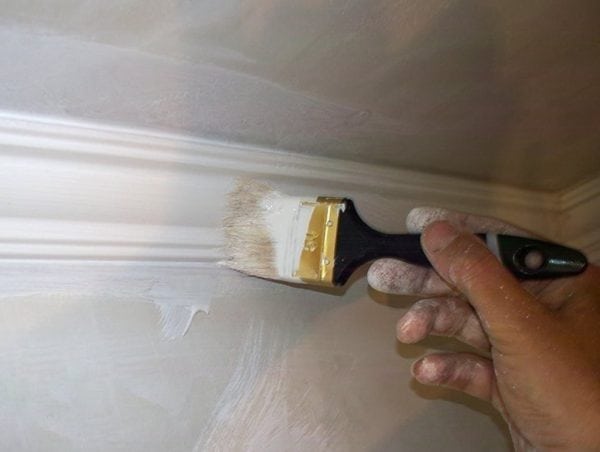 Painting the skirting board after installation