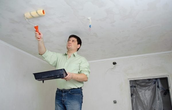 Removing water-based paint from the ceiling