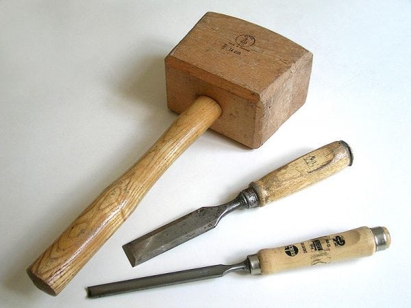 Hammer and chisel for removing paint