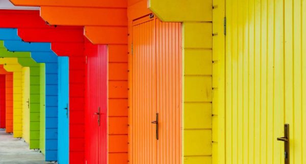 Wooden surfaces painted with alkyd enamel