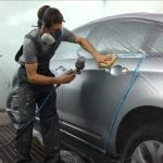 Application of car varnish