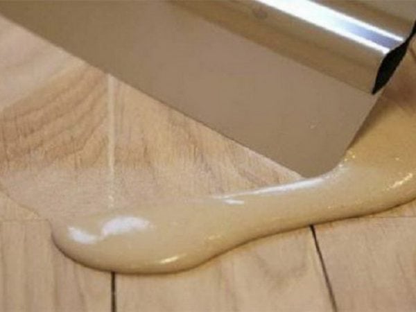 Hardwood floor putty