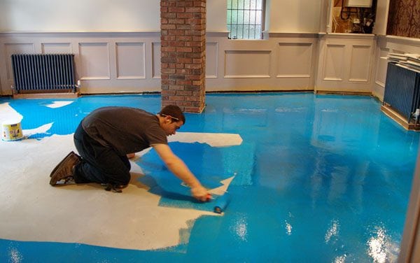 Epoxy varnish on the floor