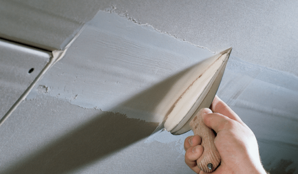 Filling technique with KNAUF Uniflott