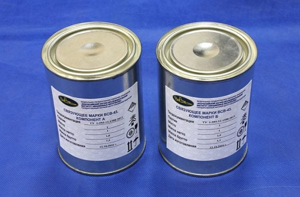 Nhựa vinyl ester với chất làm cứng peroxide