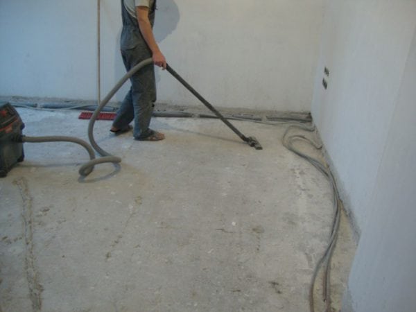 Preparation of the base for the installation of bulk floor