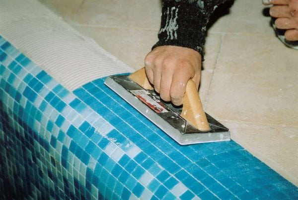 Gluing mosaic tiles