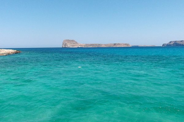 Turquoise color of the sea in the lagoon