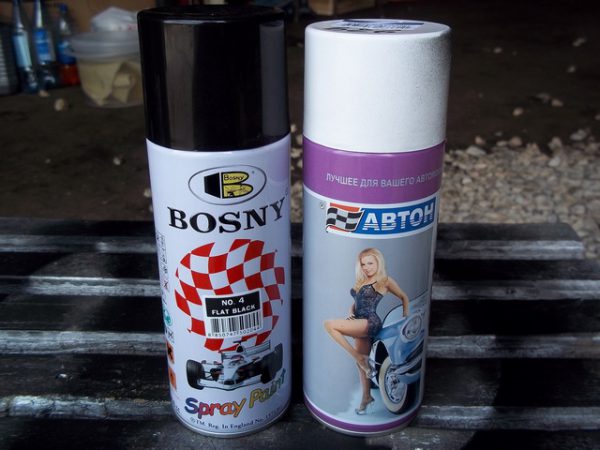 Aerosol varnishes