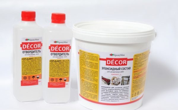 Transparent epoxy grout