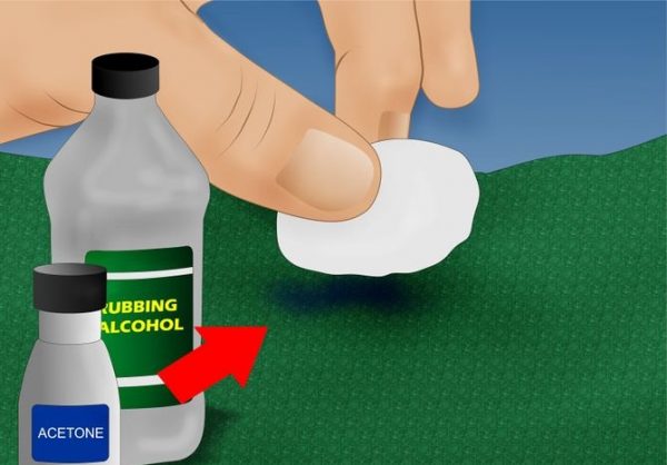 Dấu vết của keo dệt có thể được loại bỏ bằng acetone