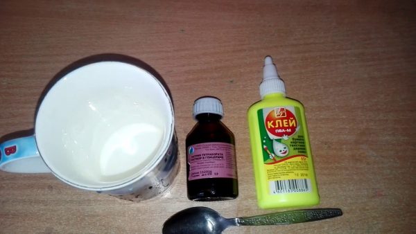 Sodium tetraborate and slime glue