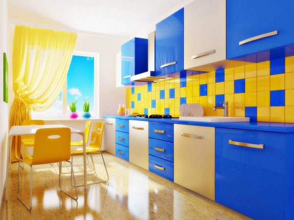 Dapur berwarna biru dan kuning