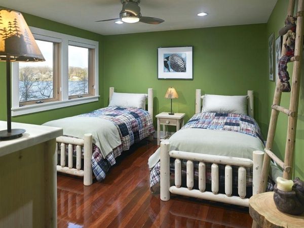 Light green tones are good for decorating a nursery.