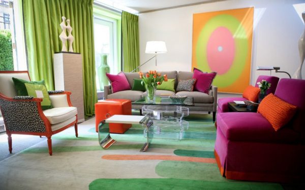 Bright colors in the interior