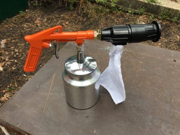 Sandblasting gun