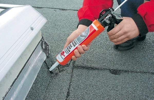 Sealant untuk penebat bumbung