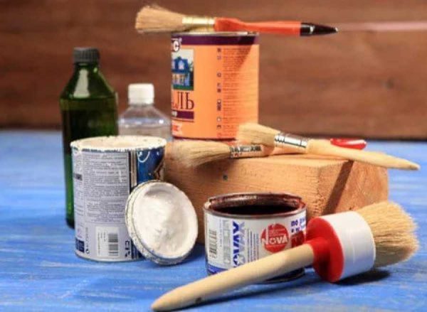 Matériaux et outils pour la peinture des pneus