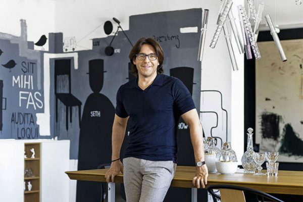 Andrey Malakhov in one of his apartments