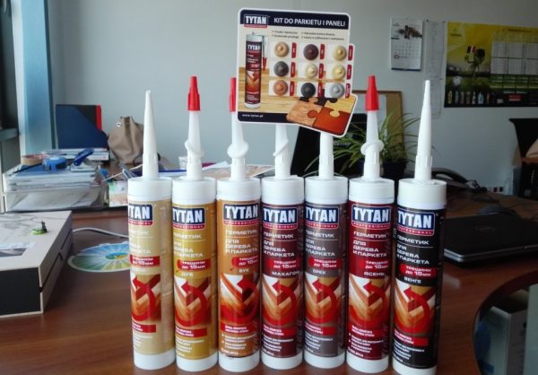 Tytan professional sealants for wood and parquet