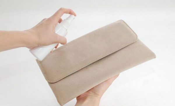 Beige Wallet Cleaning