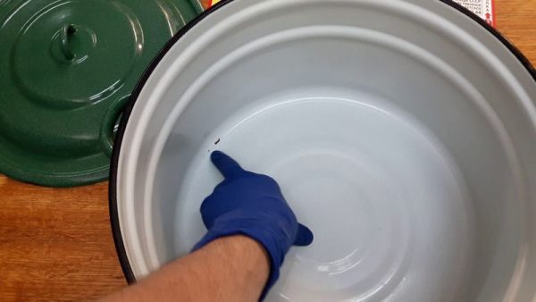 Large pan with damaged enamel