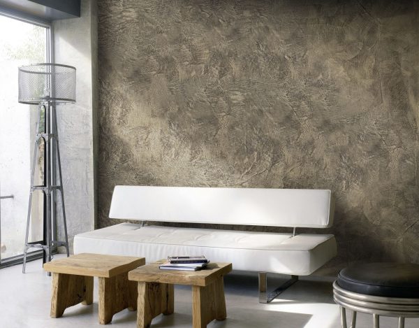 Black Venetian stucco dengan kesan emas Marmorino Carrara