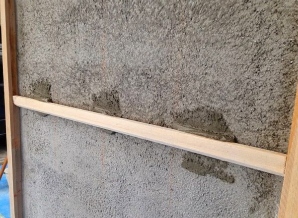 Wooden plaster rails