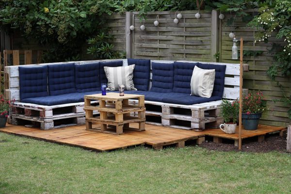 Garden furniture made of wooden pallets