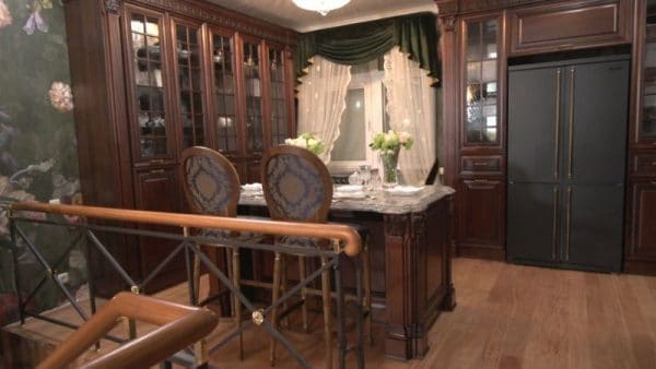 The interior of the kitchen in the house of Guzeeva