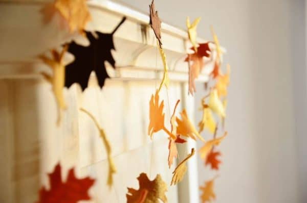 Autumn decorations for the interior of a garland