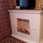 Fireplace decoration with plaster putty