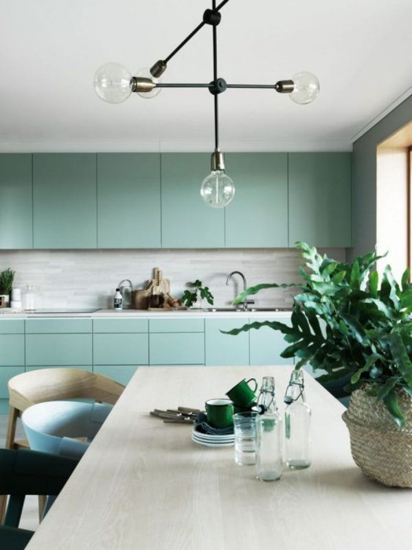 Couleur Neo Mint à l'intérieur de la cuisine