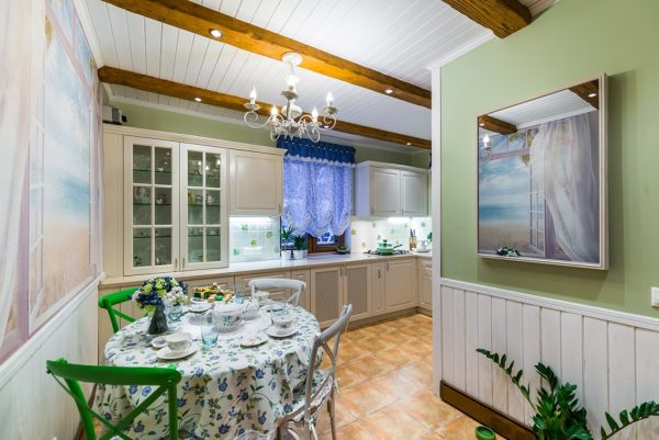 Kitchen design in a country house