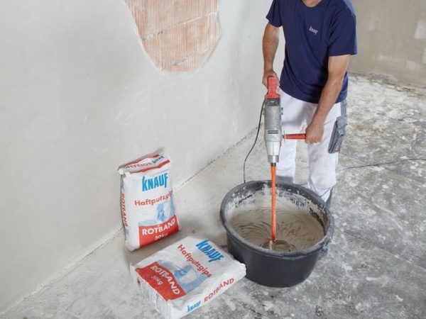 Preparation of the stucco mixture Rothband