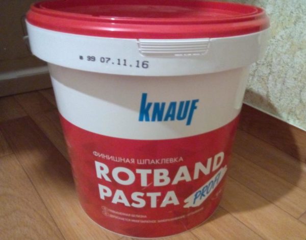 Finition mastic Rotband Profi