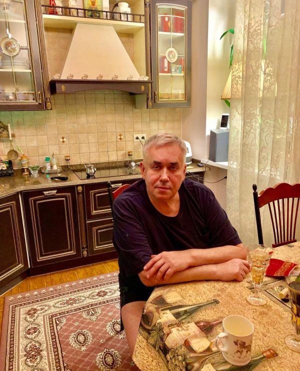 Kitchen in Sadalsky's apartment