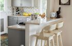 Bar counter in the interior of the kitchen